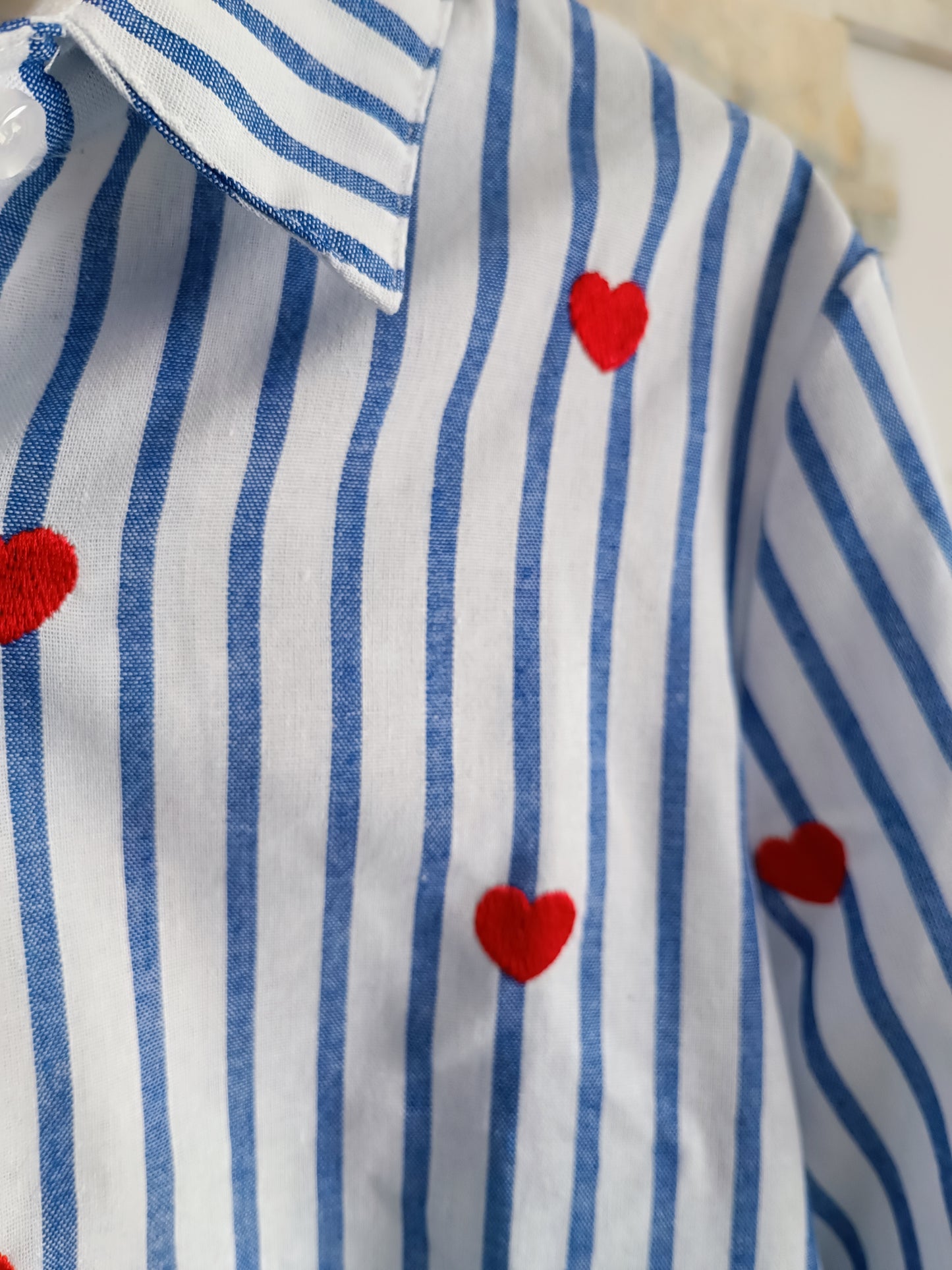Chemisier motifs coeur