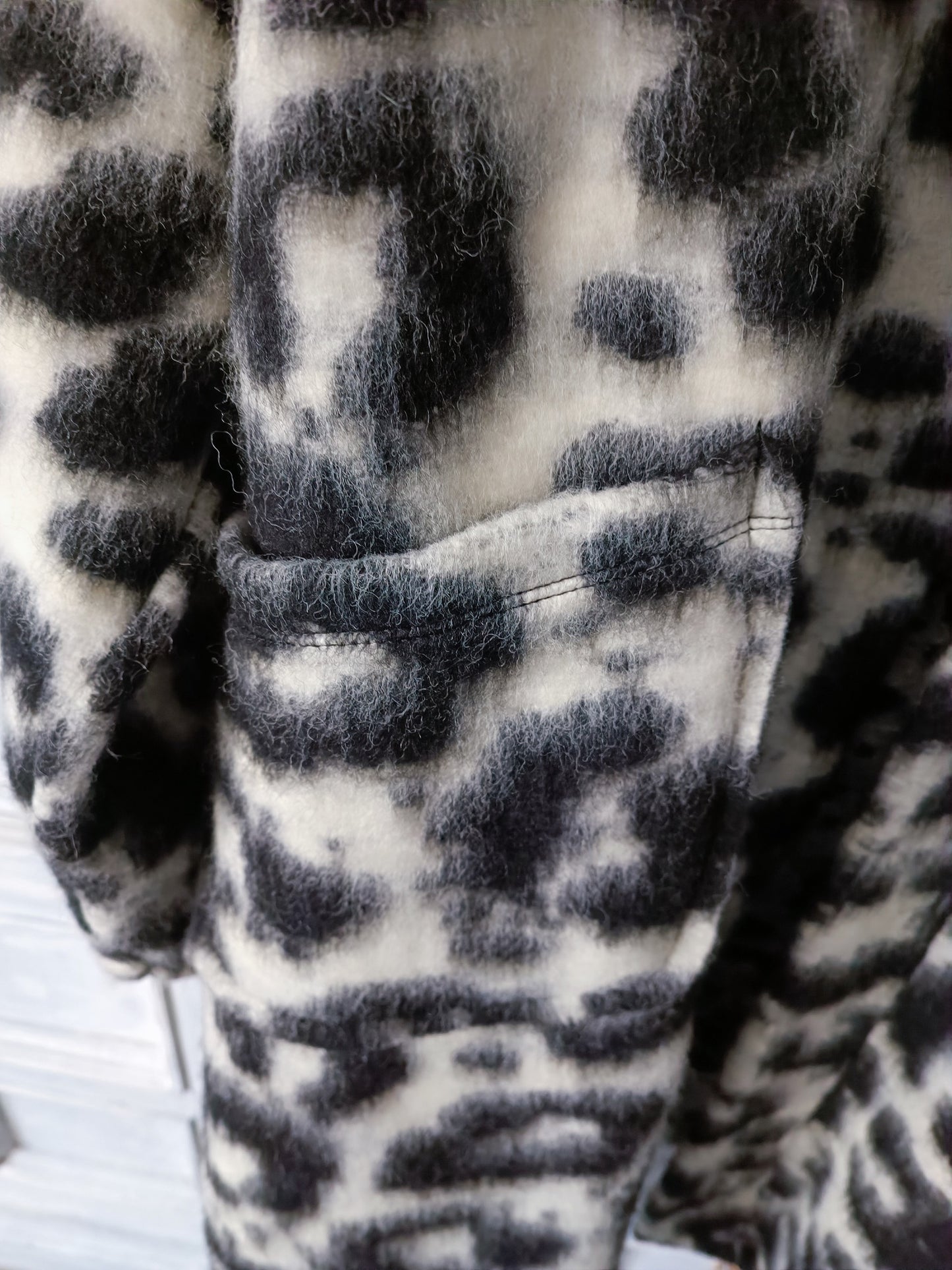 Manteau femme motifs léopard